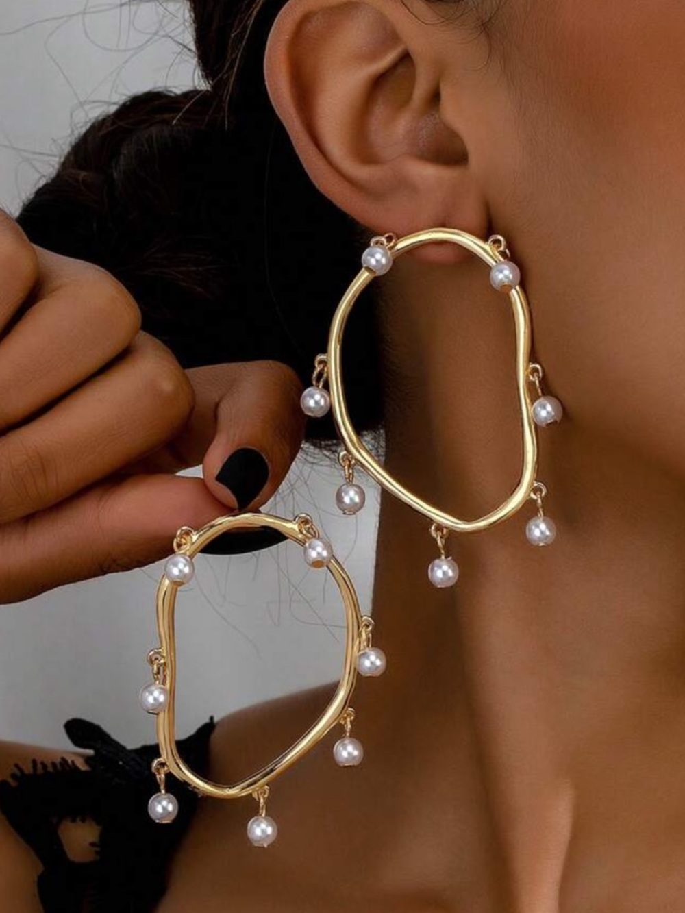 Gold Pearl Drop Hoop Earrings - Women Jewelry R 556